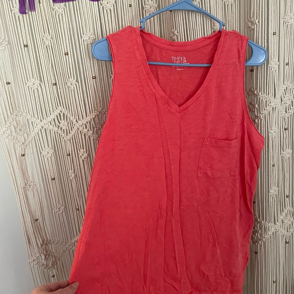 Time and Tru Women's Bright Pink Tank Top